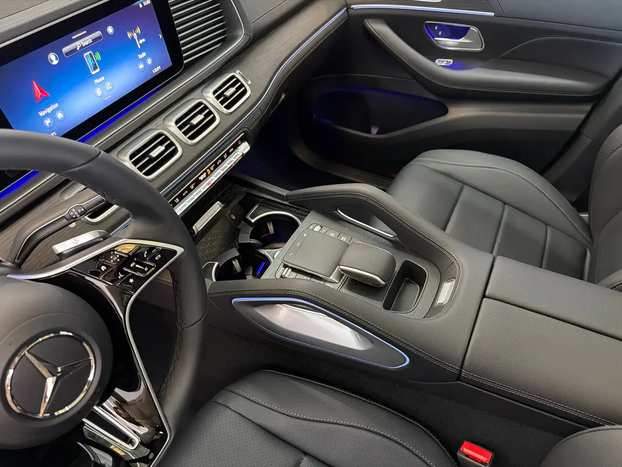 Mercedes-Benz GLE - Image 11