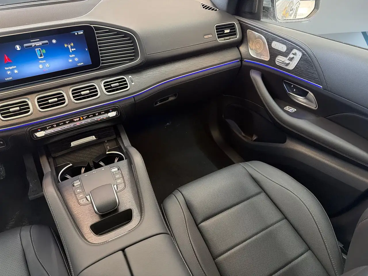 Mercedes-Benz GLE - Image 20