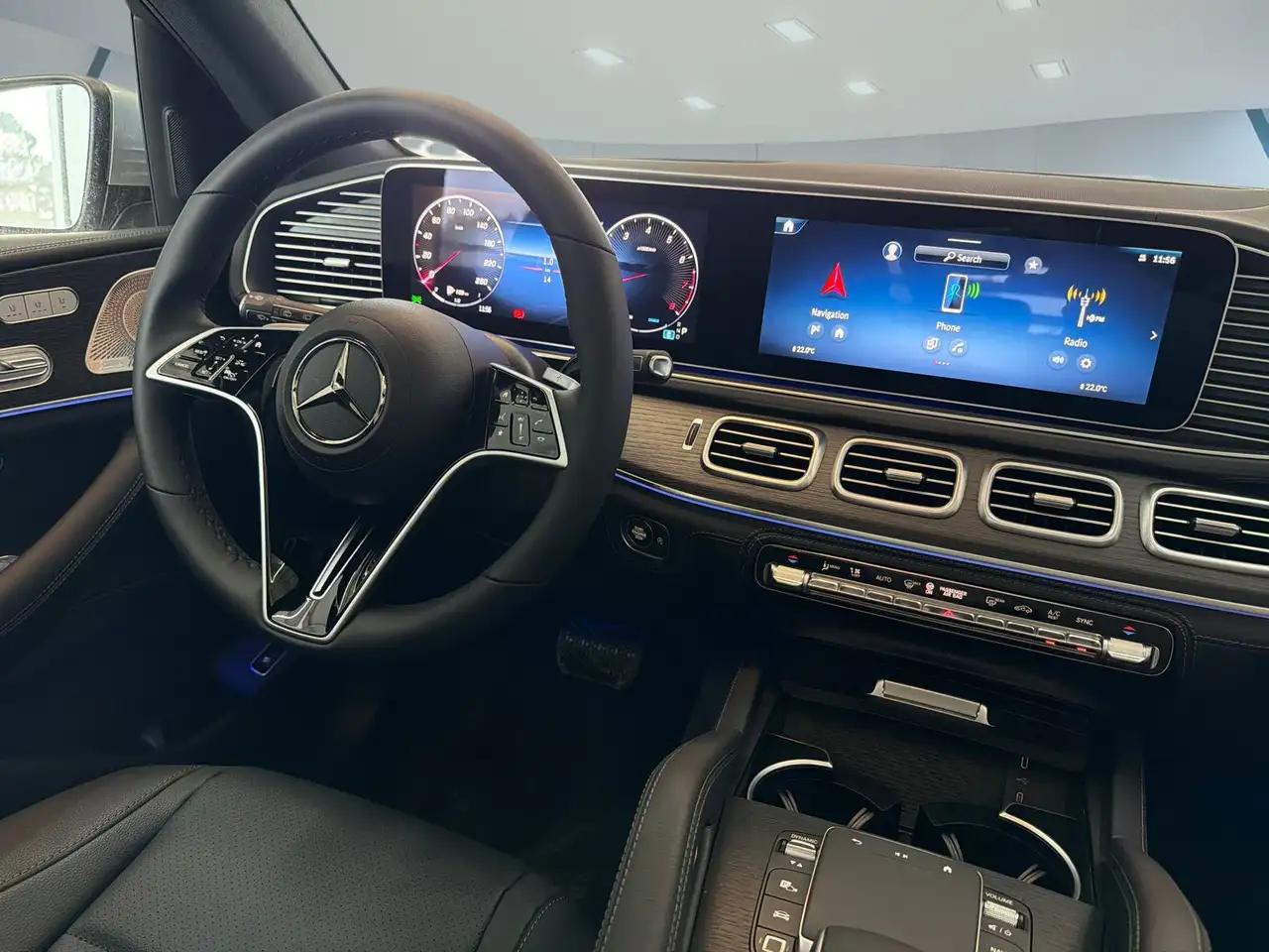 Mercedes-Benz GLE - Image 33