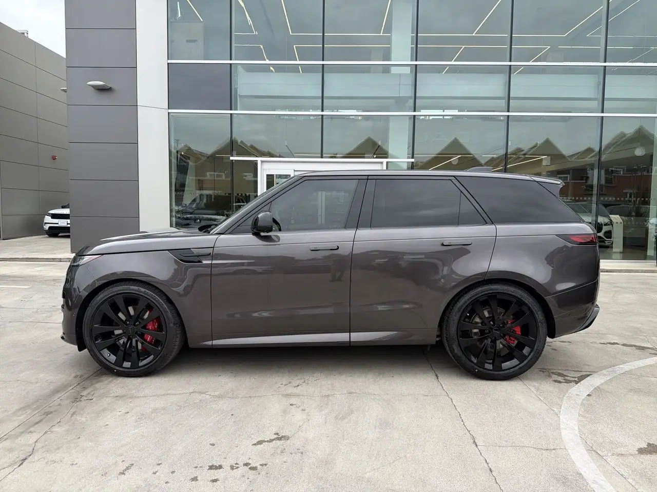 Land Rover Range Rover Sport - Image 5