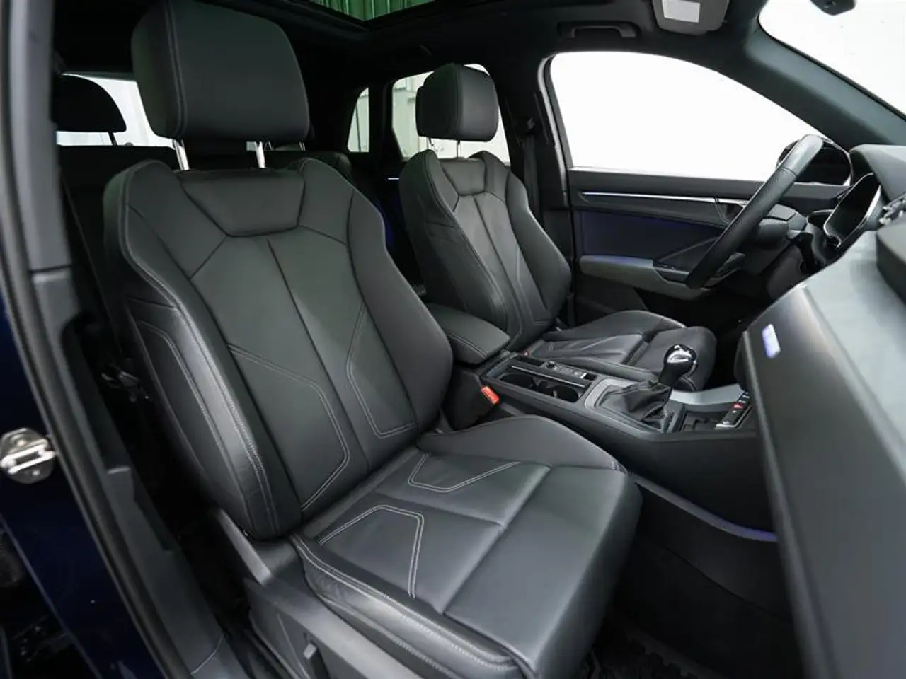 Audi Q3 - Image 13