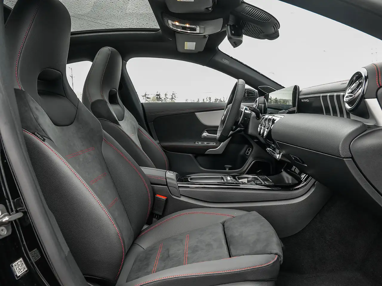 Mercedes-Benz CLA - Image 14