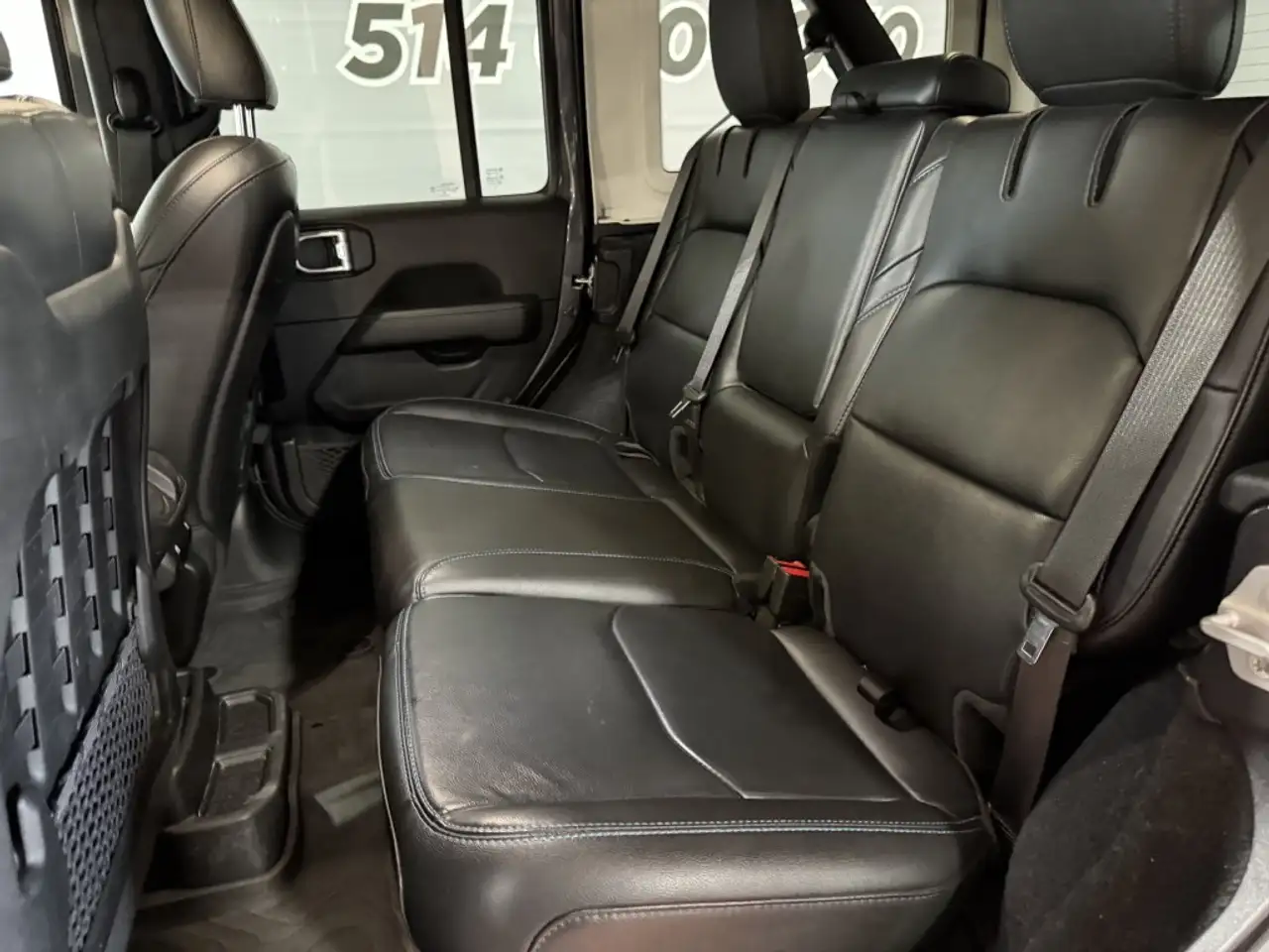 Jeep Wrangler - Image 14