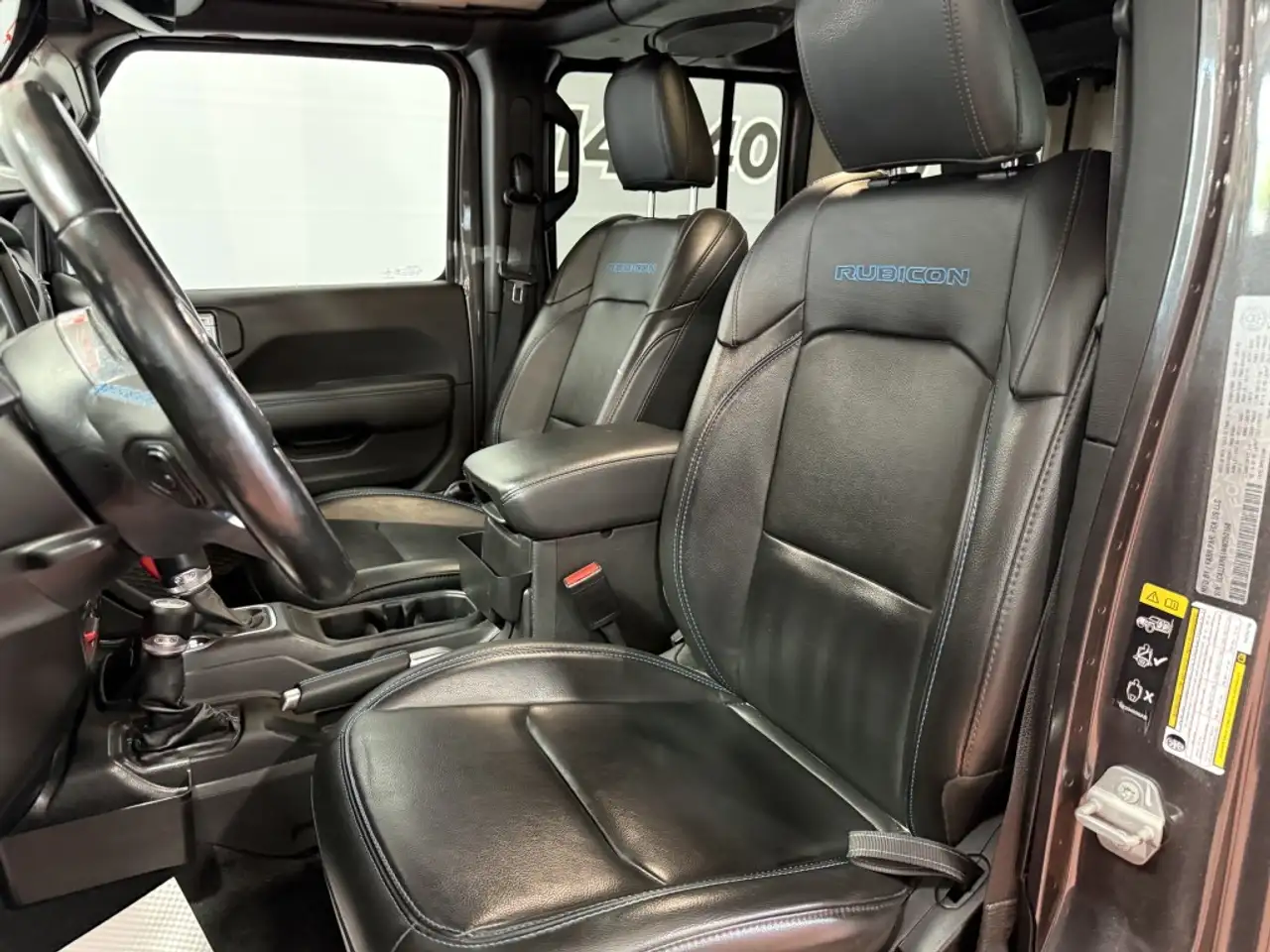 Jeep Wrangler - Image 8