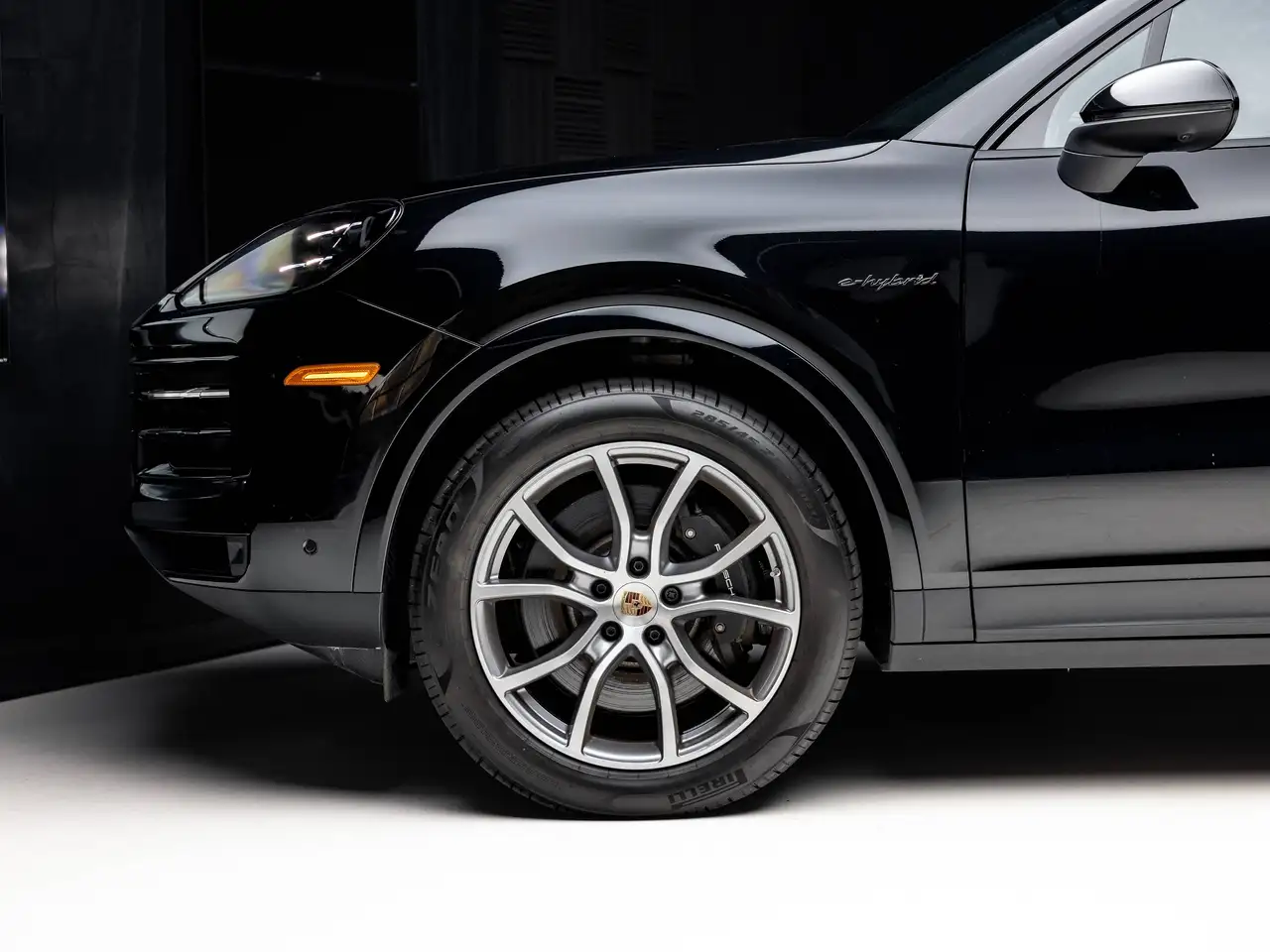 Porsche Cayenne - Image 33