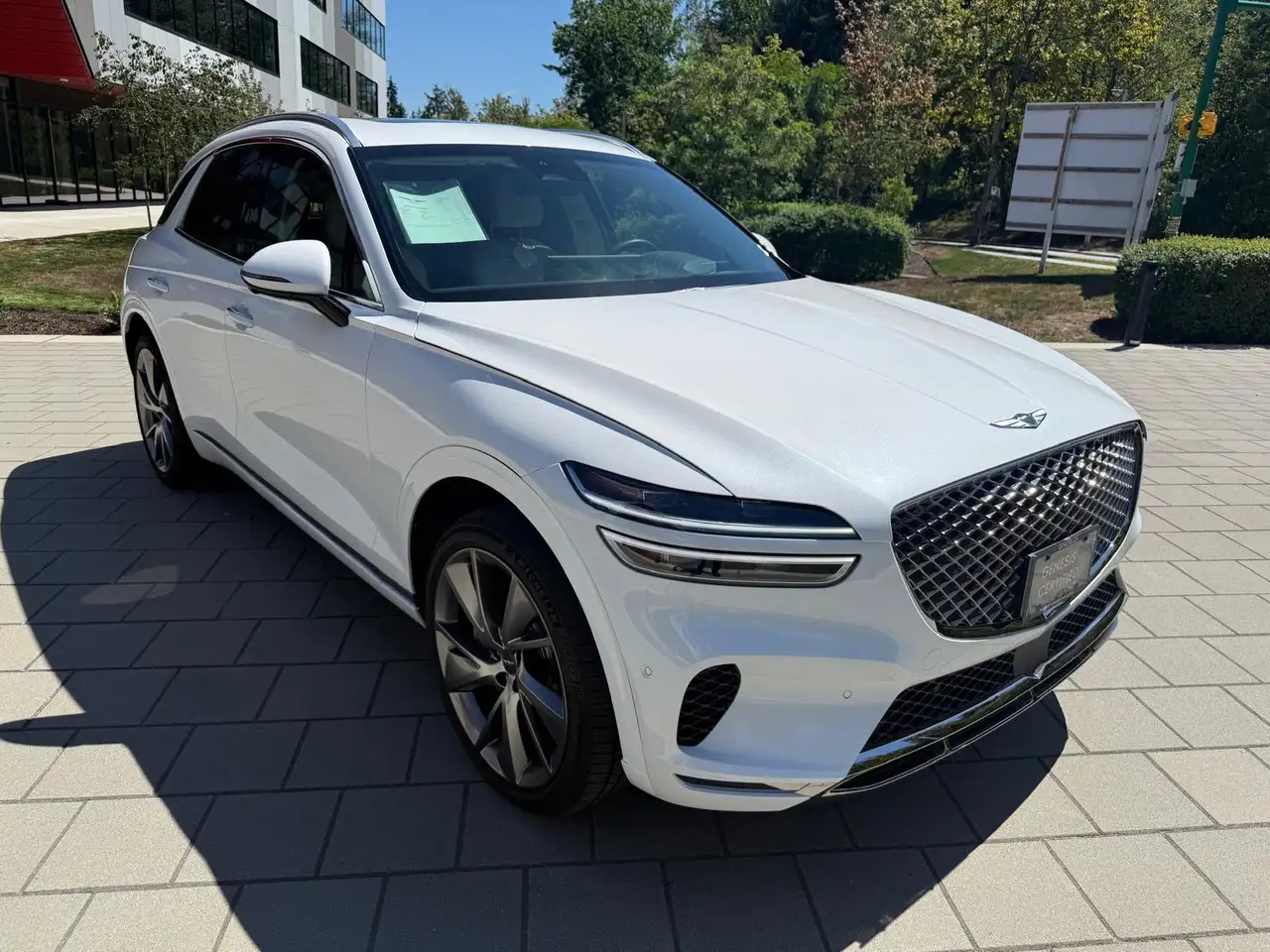Genesis GV70 - Image 3