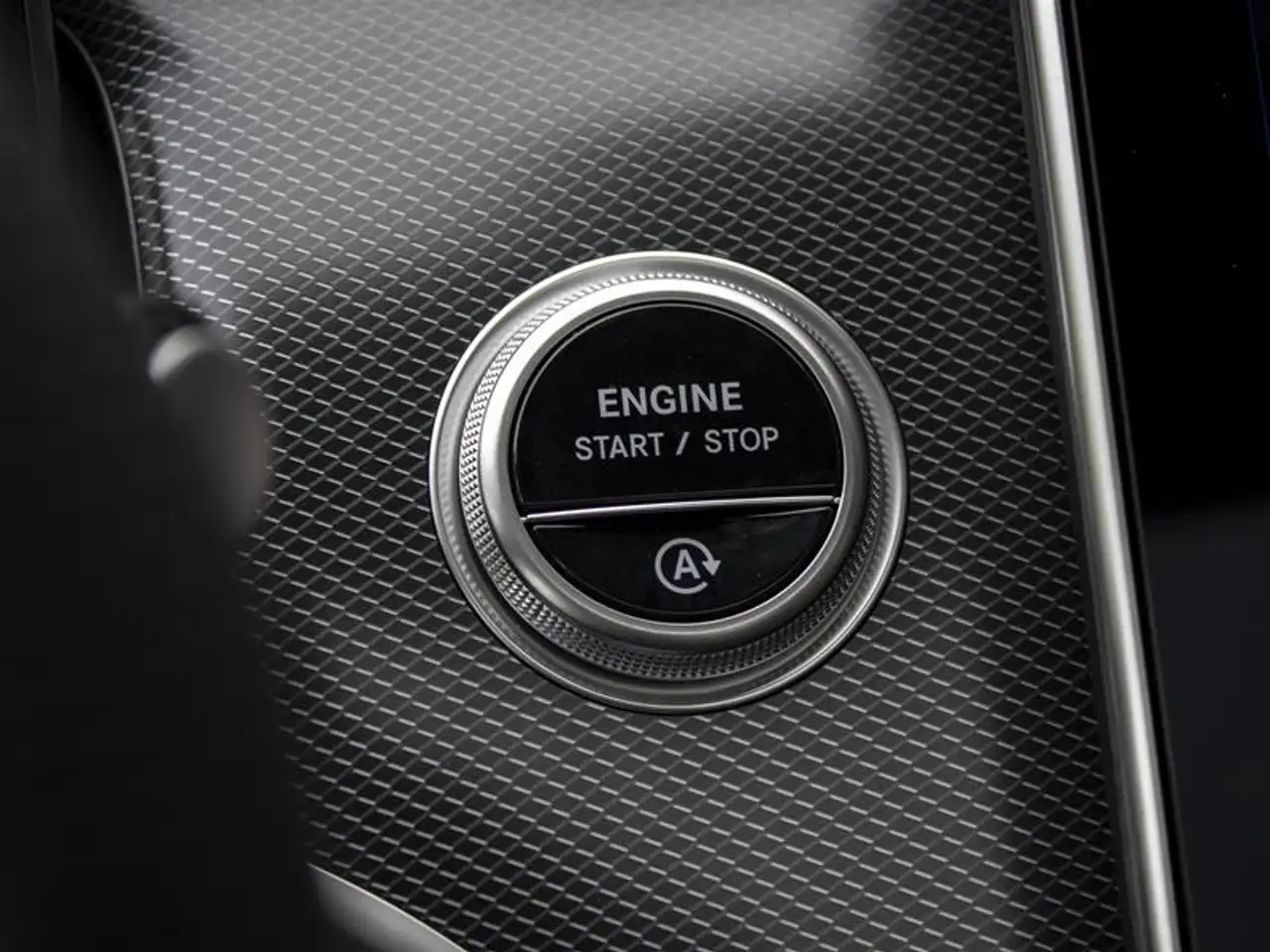 Mercedes-Benz GLC - Image 10