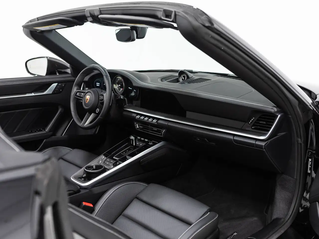 Porsche 911 - Image 14