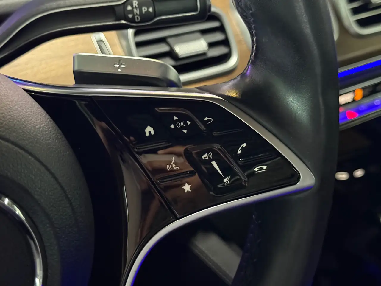 Mercedes-Benz GLE - Image 26