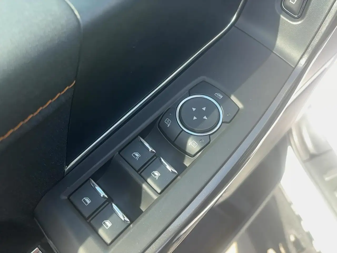 Ford F-150 - Image 11