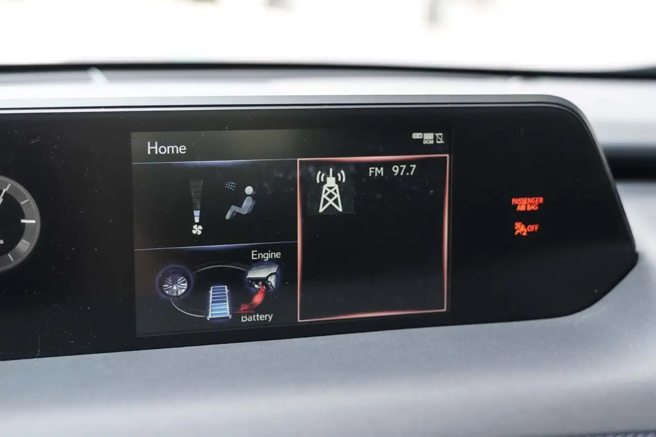 Lexus UX - Image 26