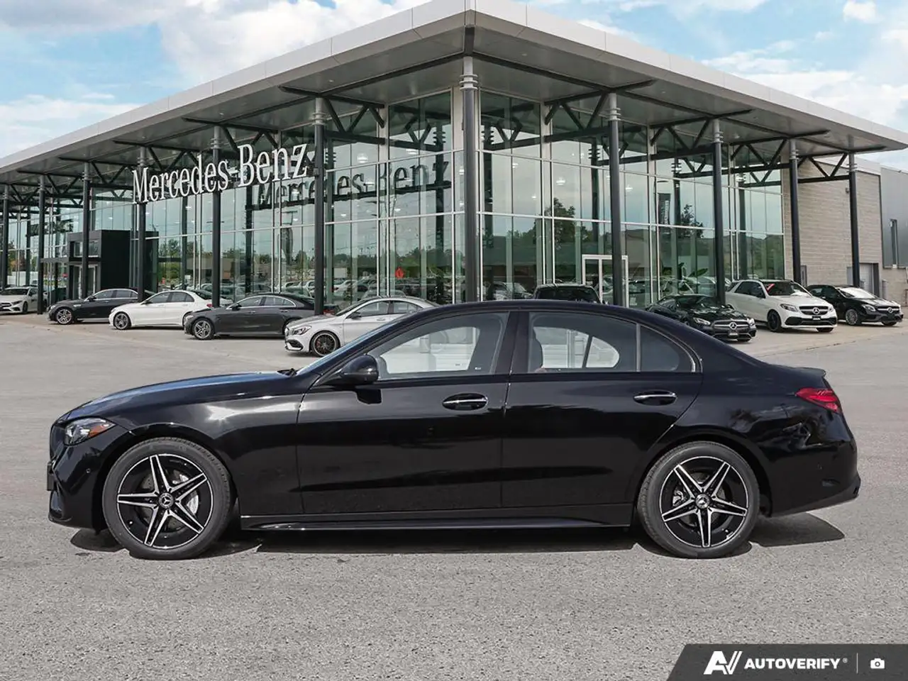 Mercedes-Benz C-Class - Image 3