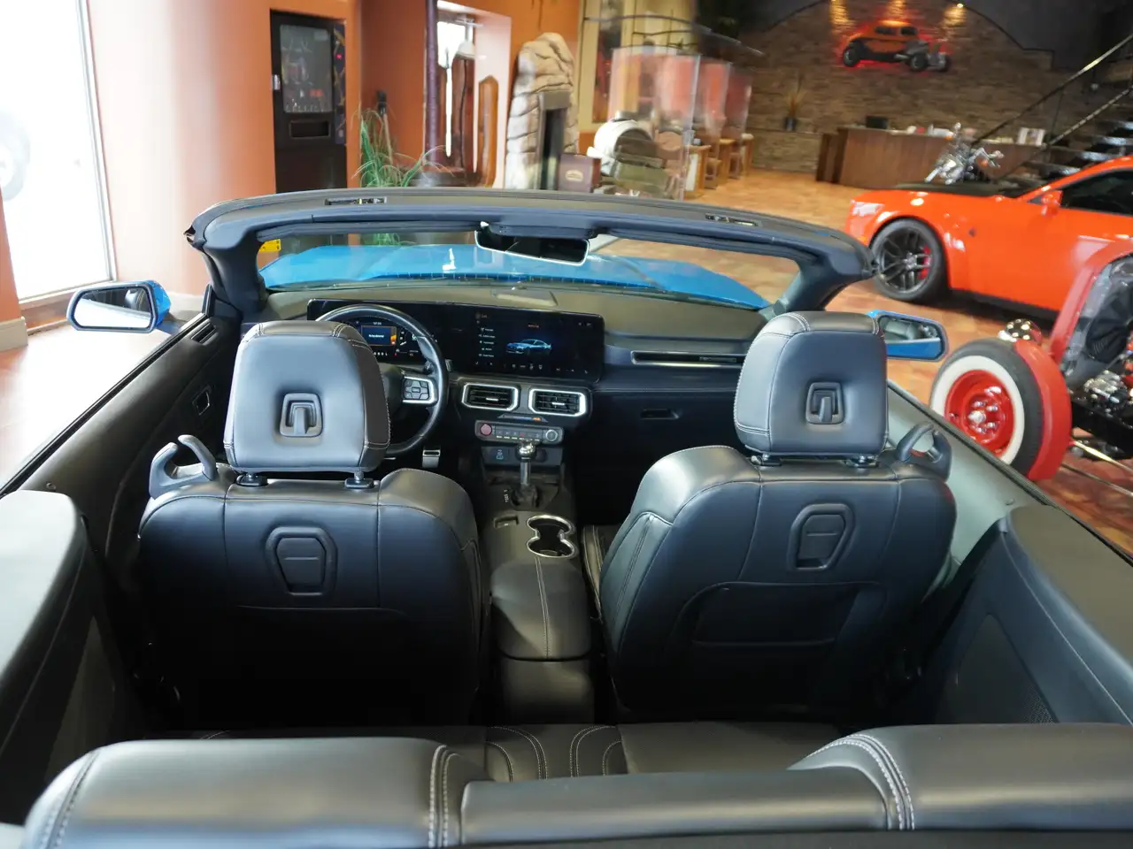 Ford Mustang - Image 12