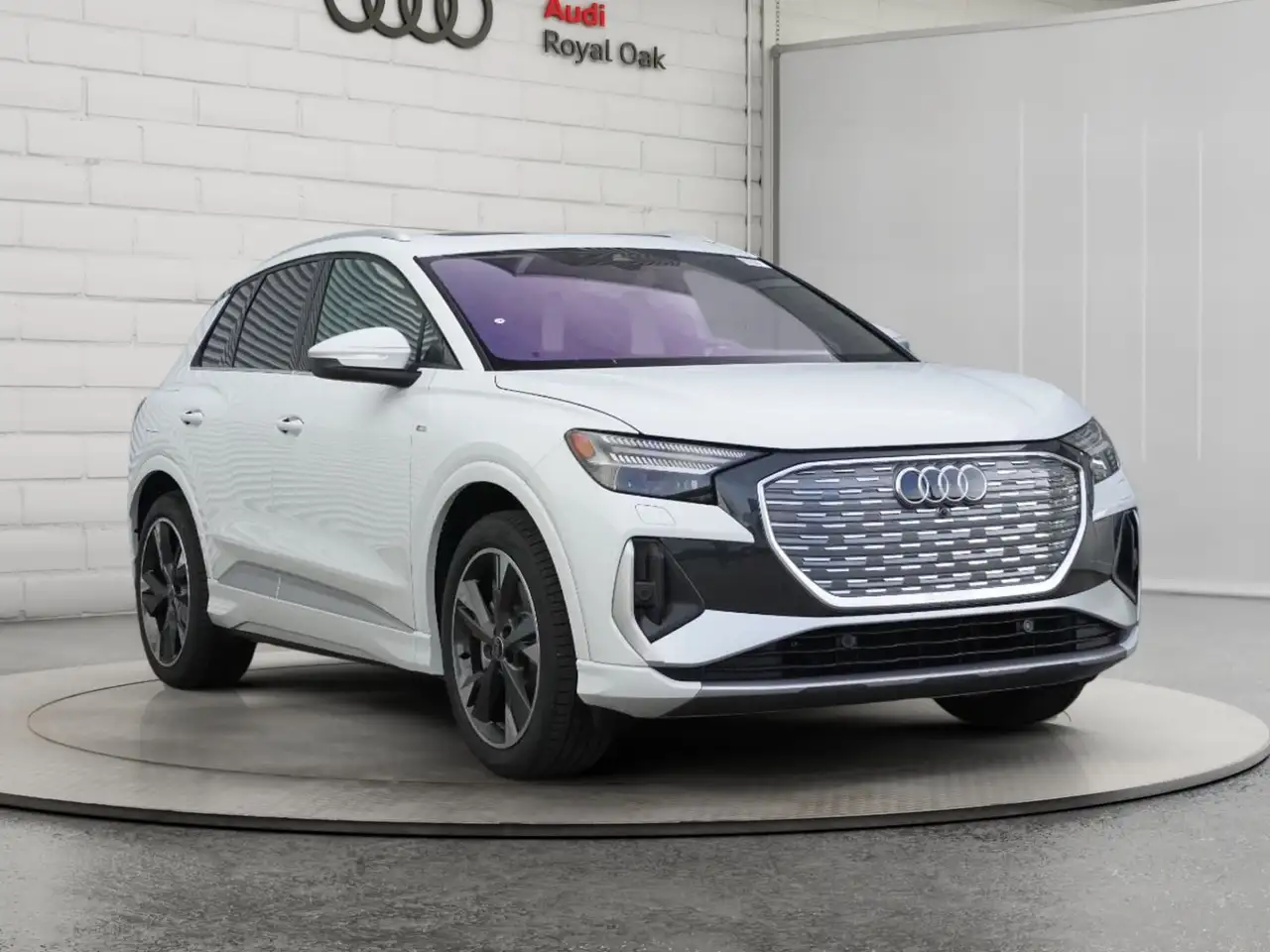 Audi Q4 e-tron - Image 4
