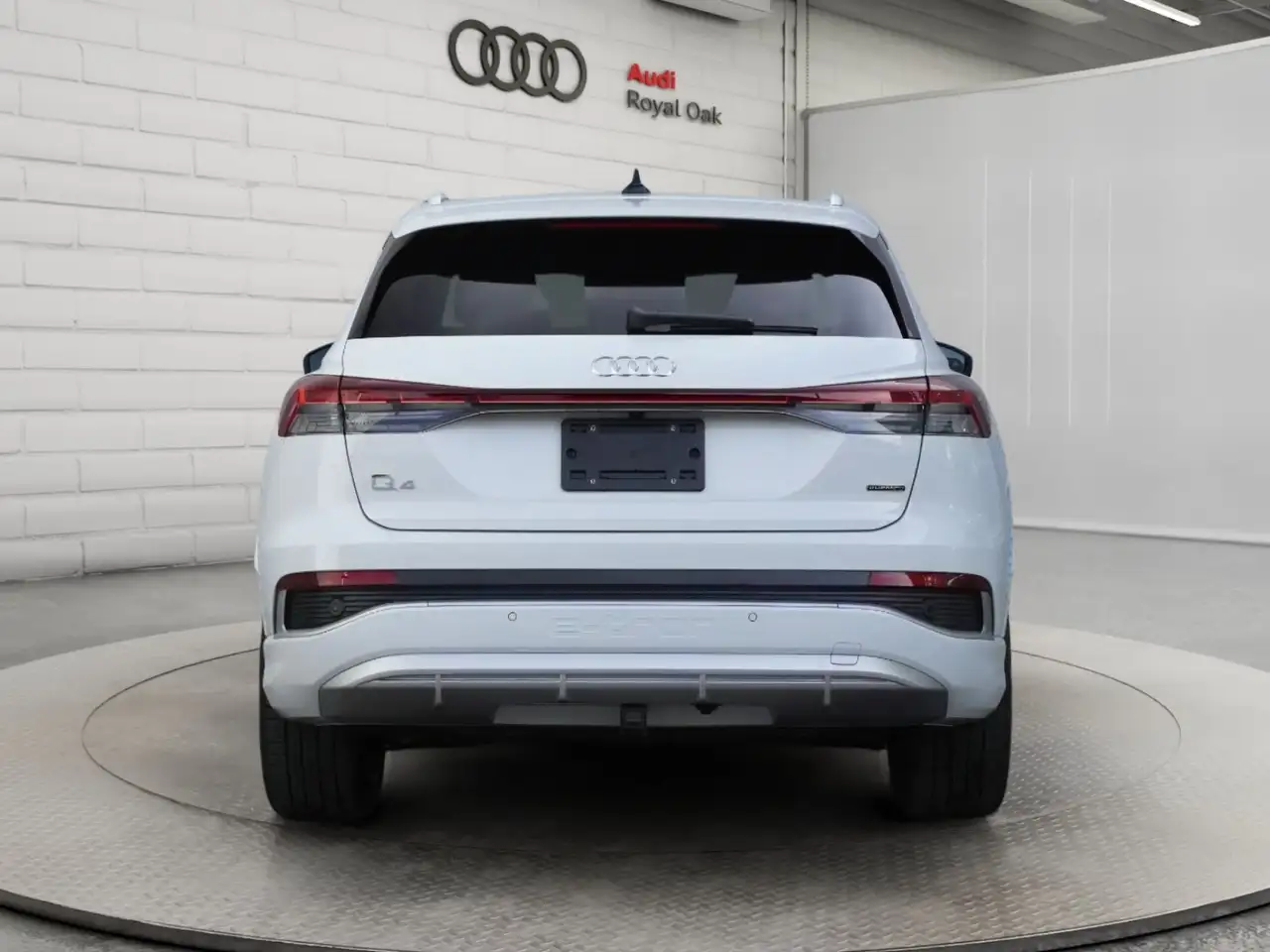Audi Q4 e-tron - Image 7