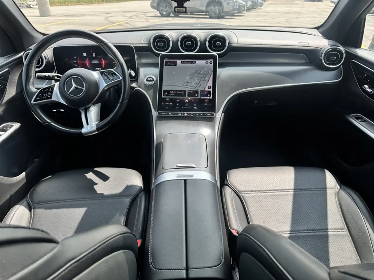 Mercedes-Benz GLC - Image 17
