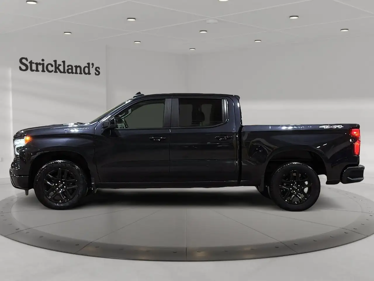 Chevrolet Silverado 1500 - Image 5