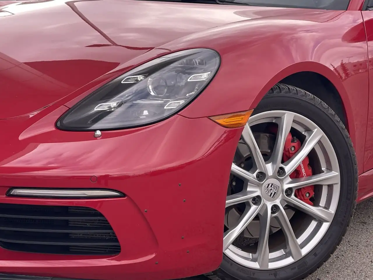 Porsche 718 Boxster - Image 18