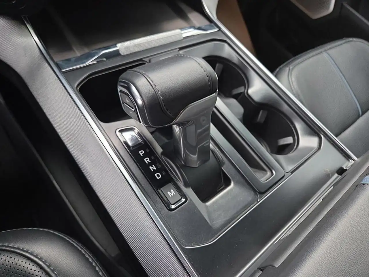 Ford F-150 - Image 17