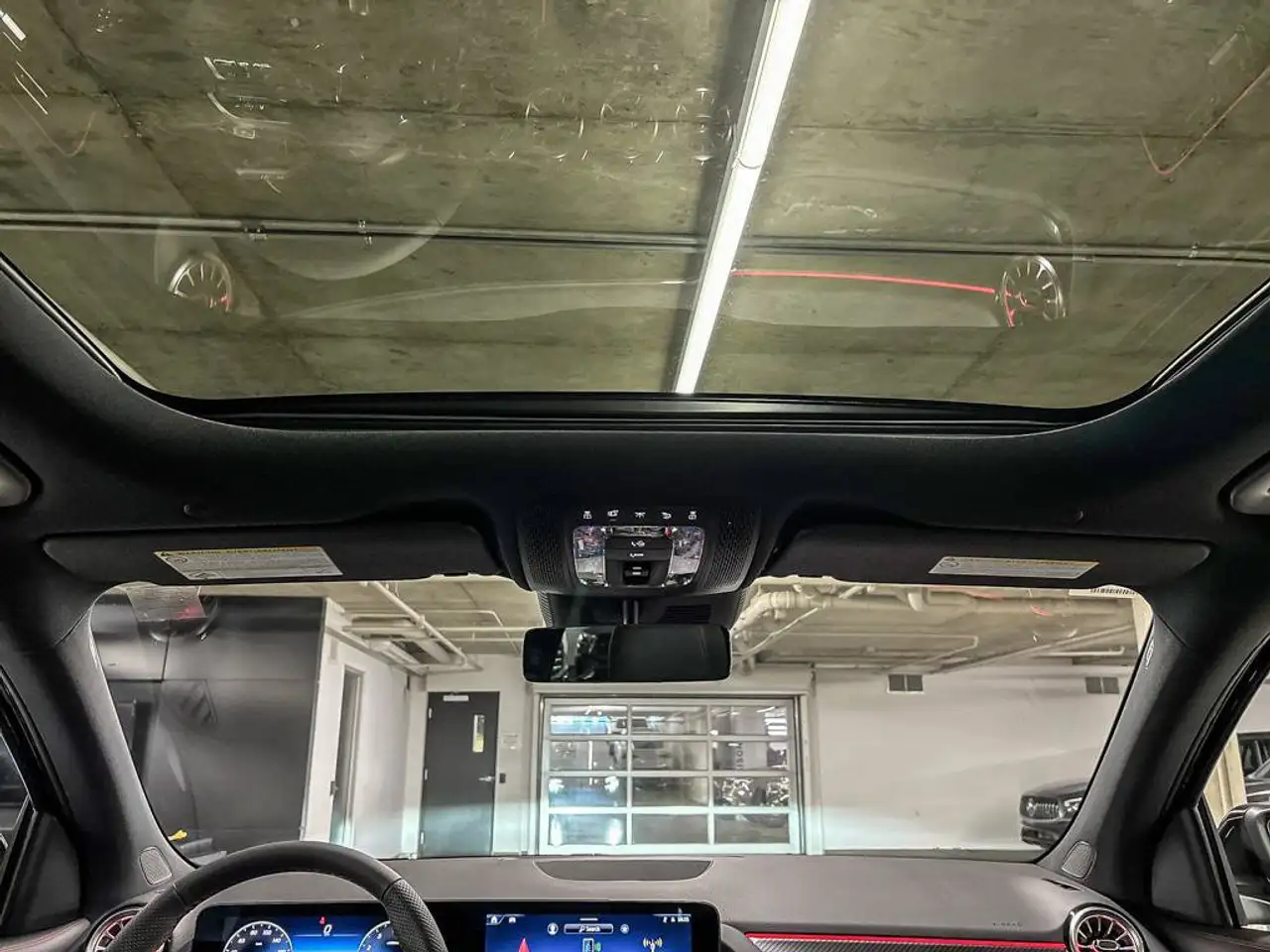 Mercedes-Benz GLA - Image 23