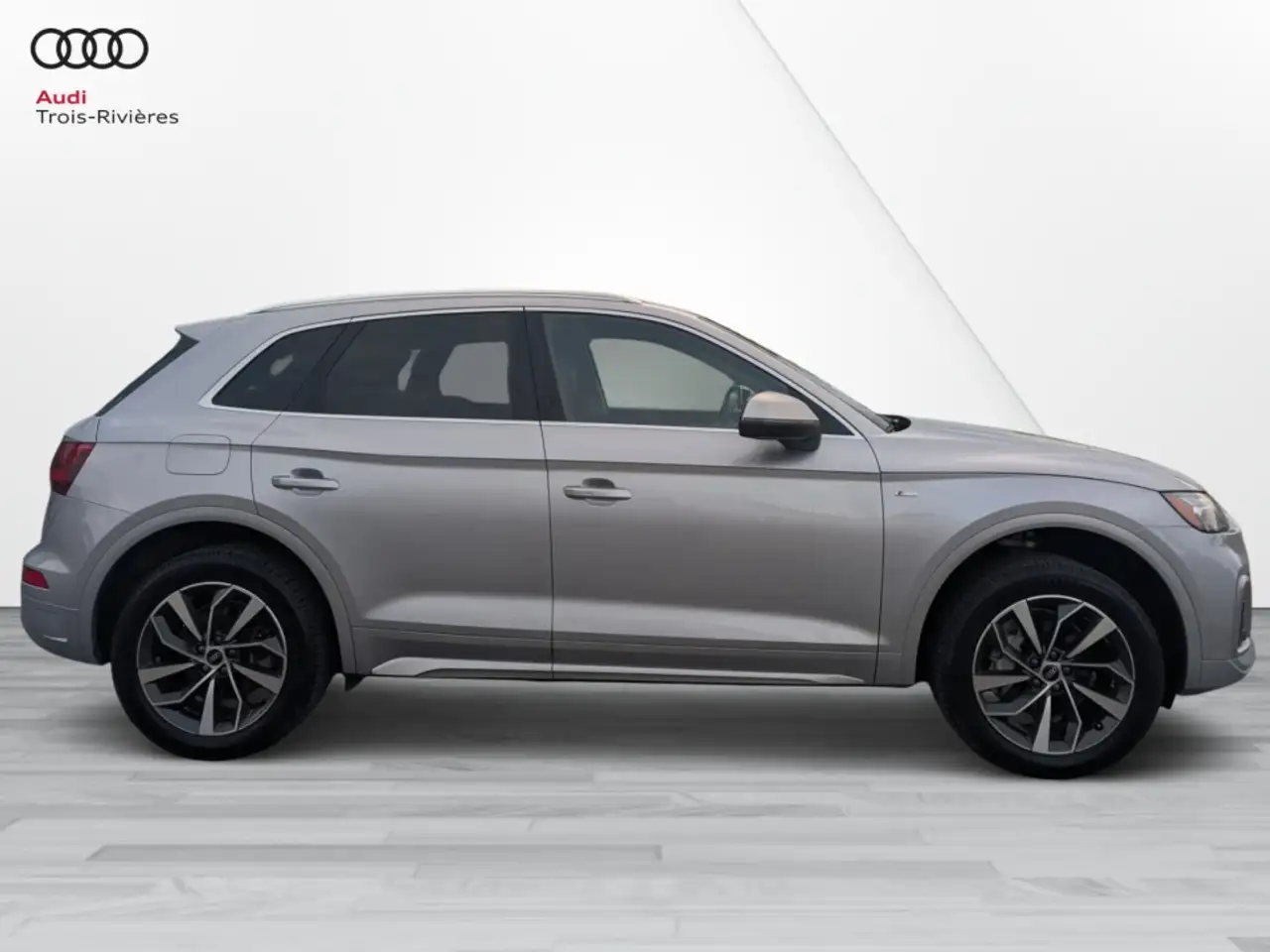 Audi Q5 - Image 2