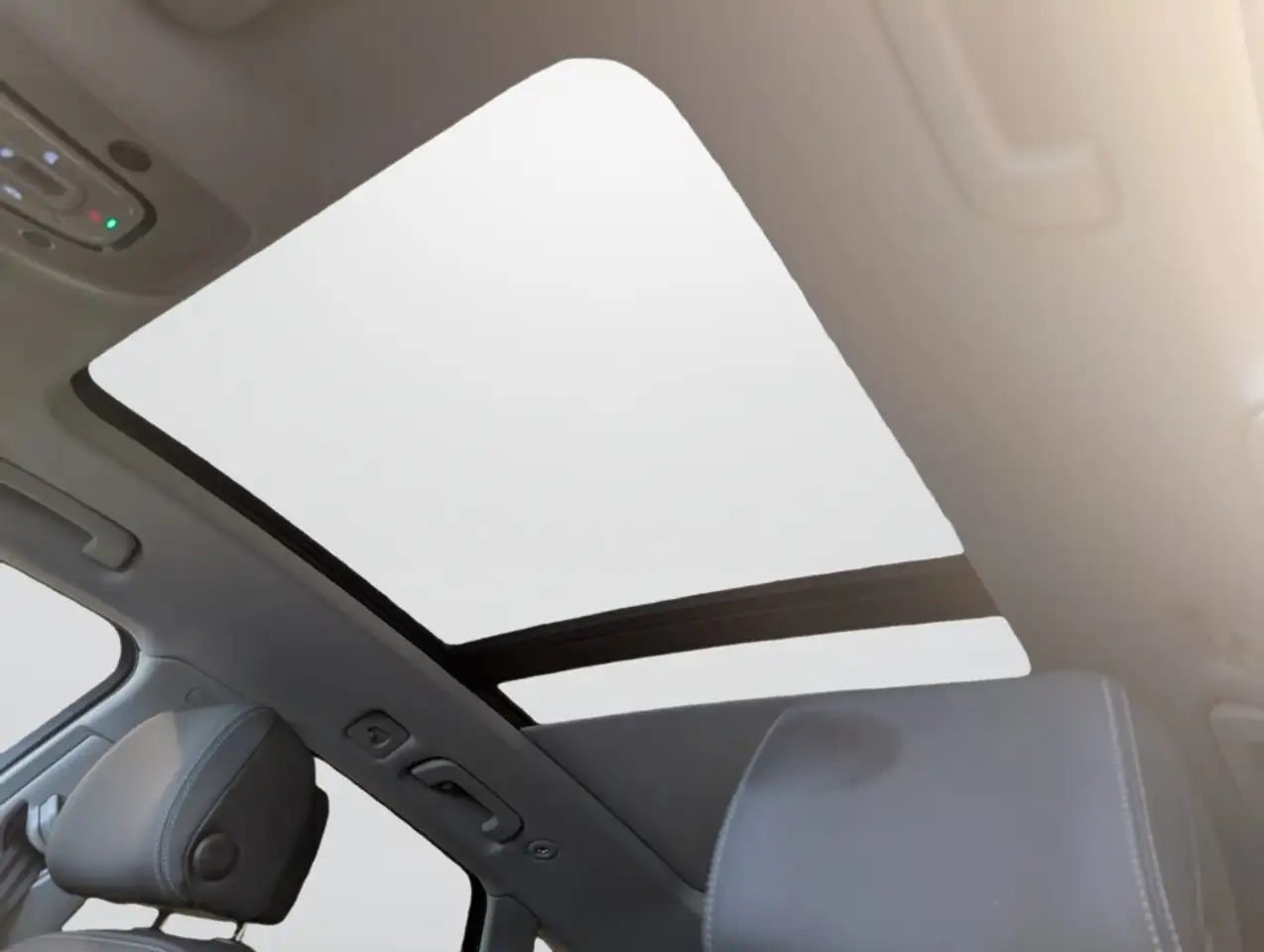Audi Q5 - Image 11