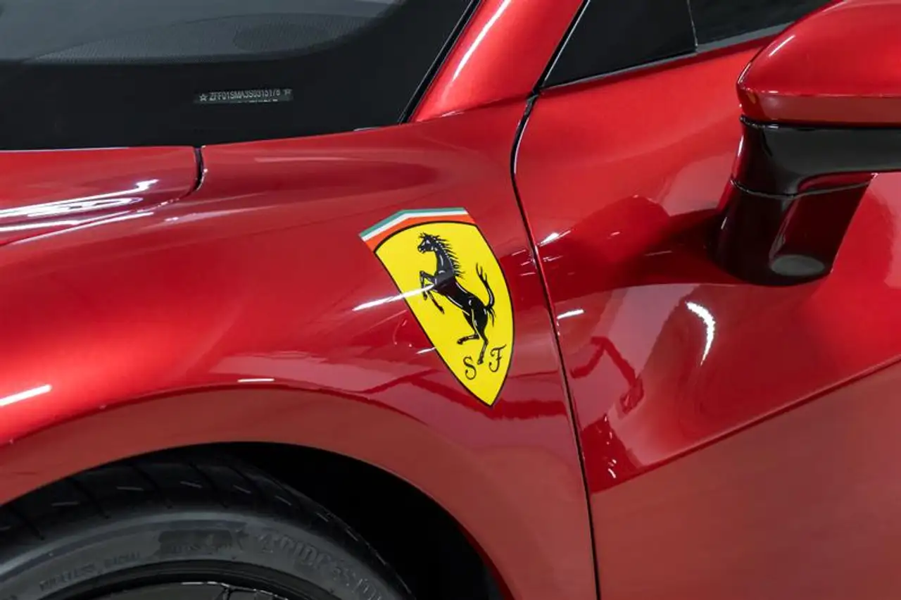 Ferrari 296 GTS - Image 13