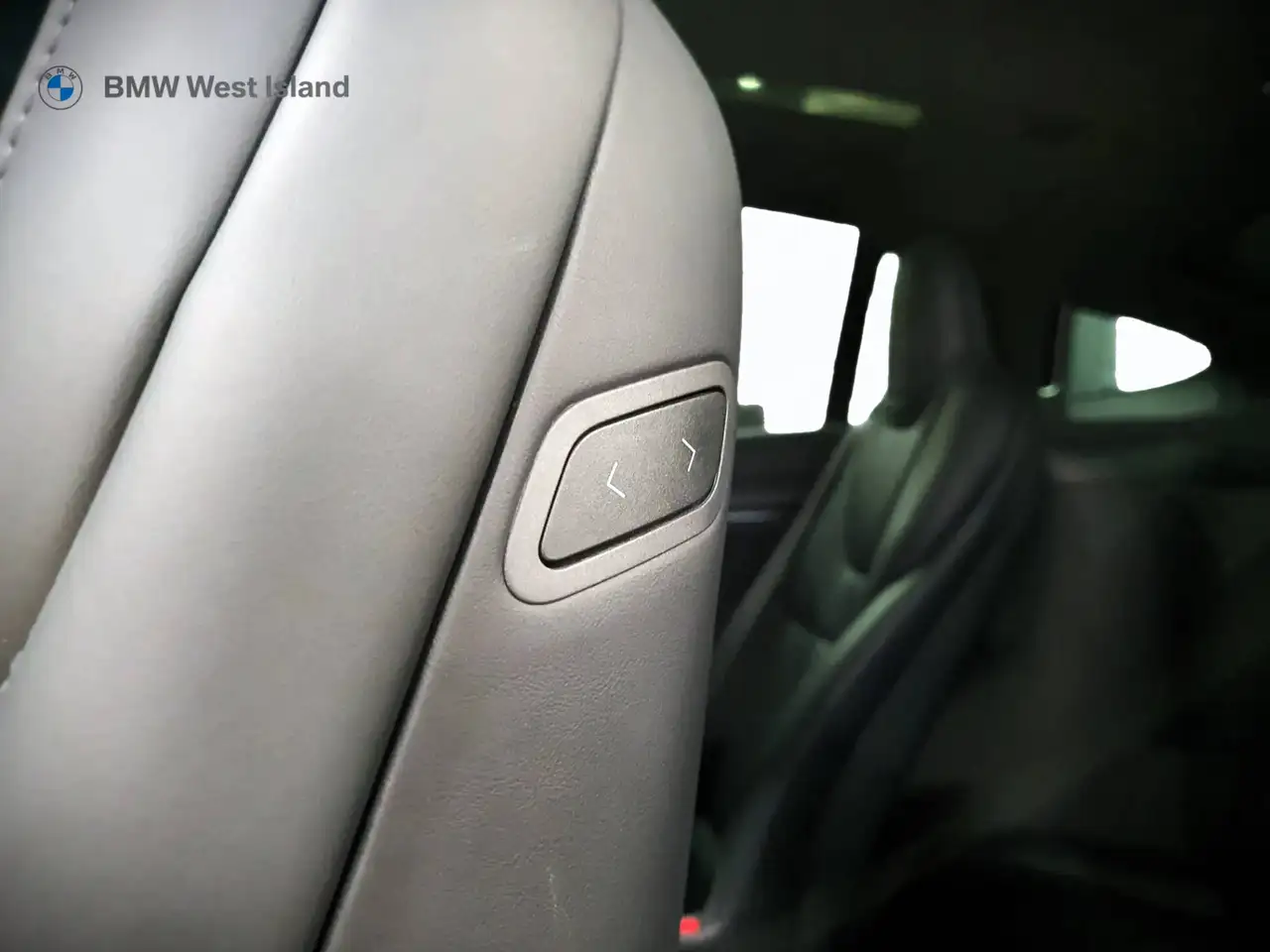 Tesla Model X - Image 37