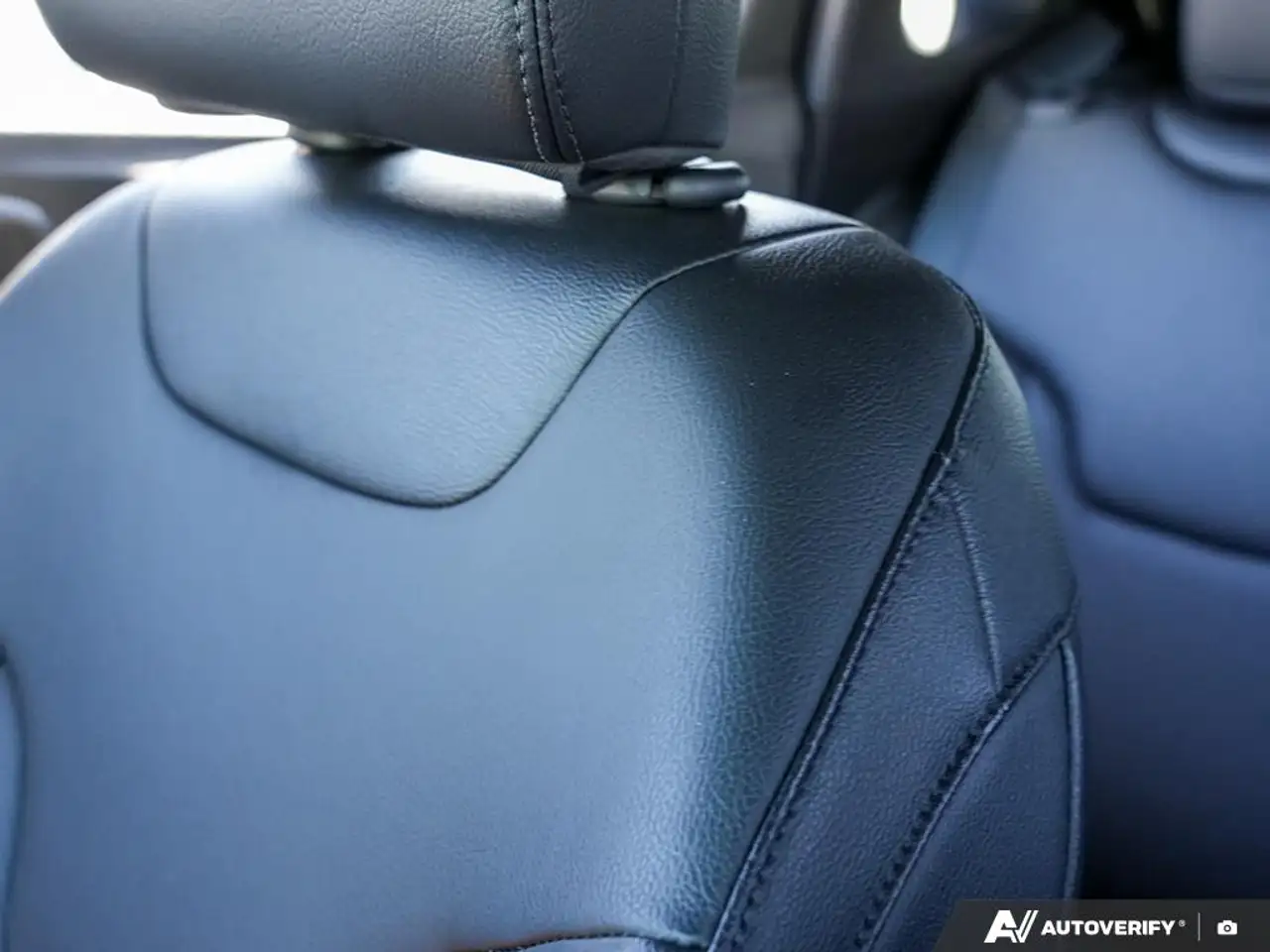 Jeep Compass - Image 23