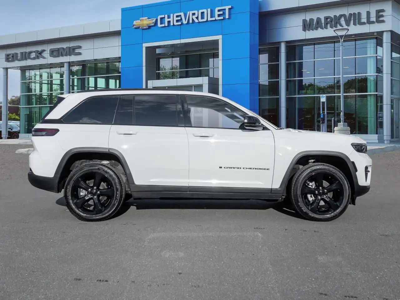 Jeep Grand Cherokee - Image 3