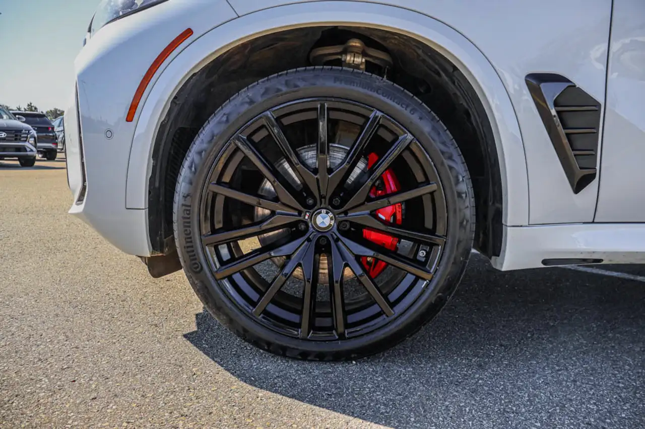 BMW X5 - Image 13