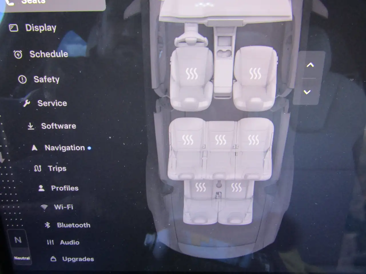 Tesla Model X - Image 22