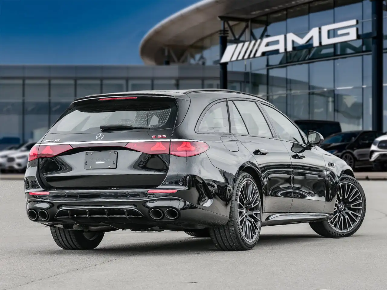 Mercedes-Benz E-Class - Image 2