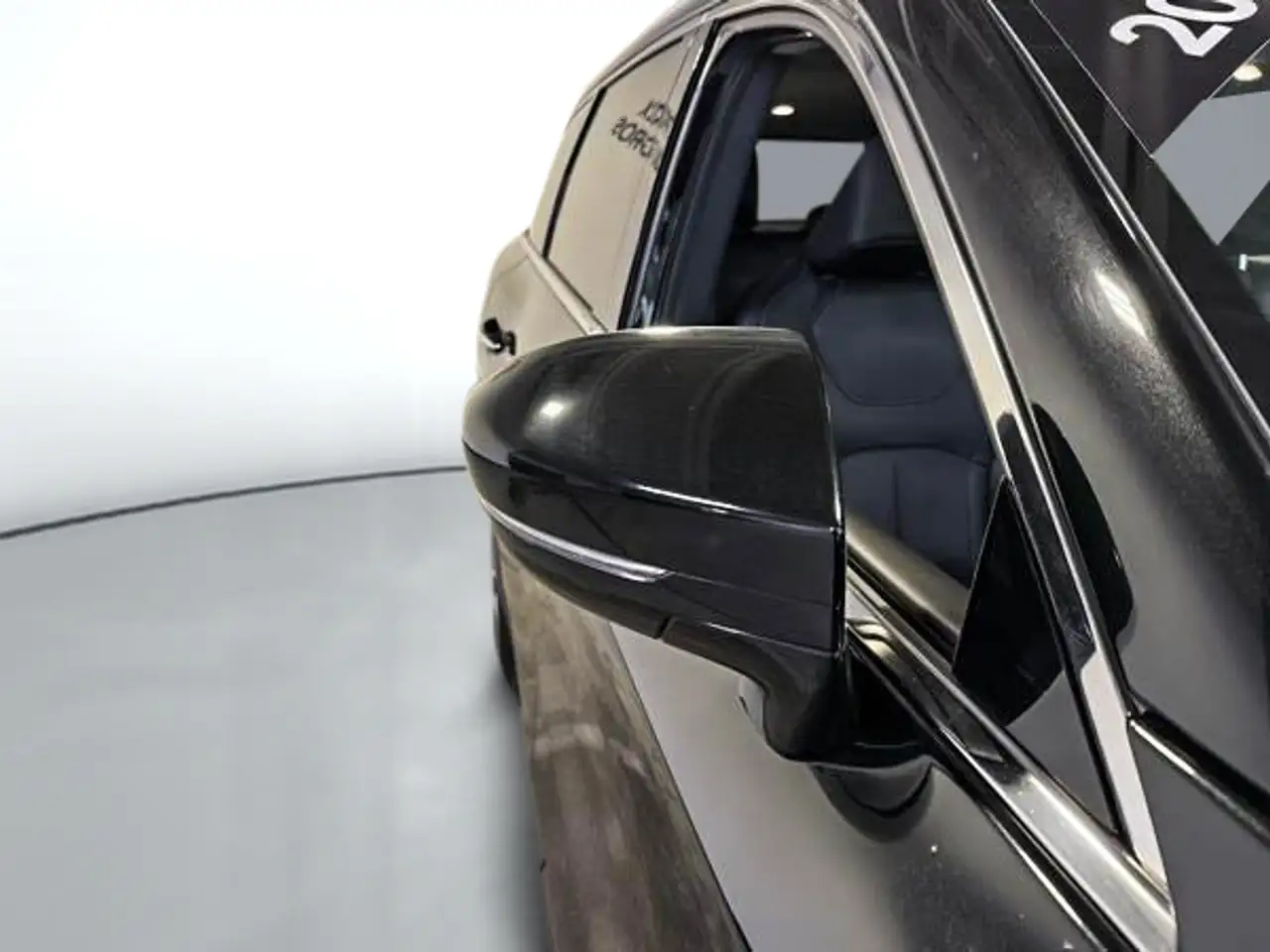 Infiniti QX60 - Image 10