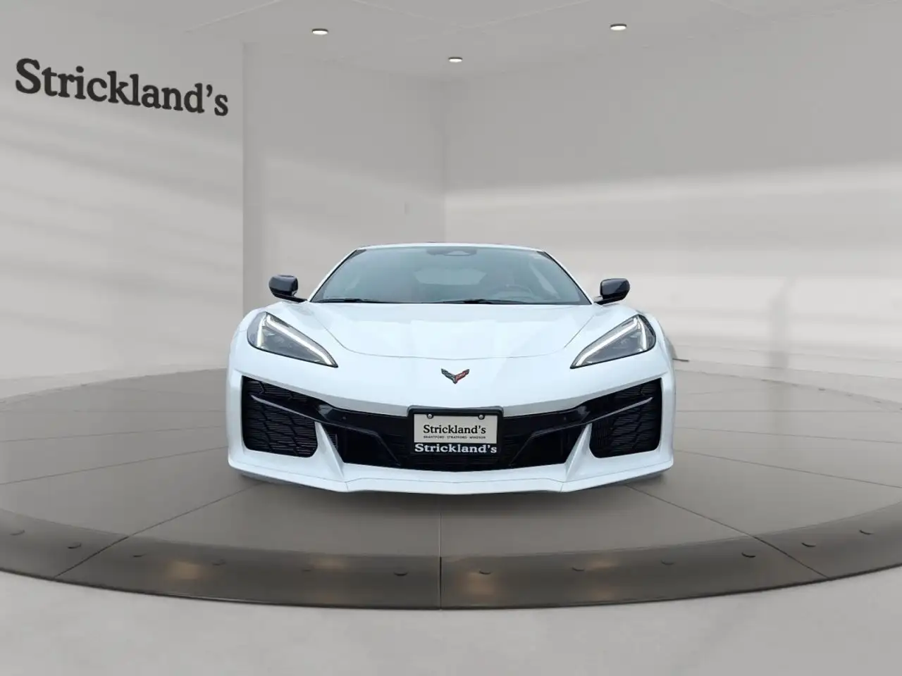 Chevrolet Corvette - Image 2