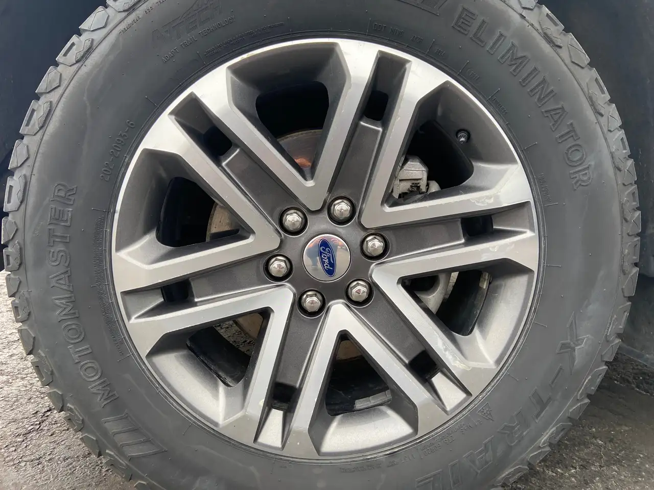 Ford F-150 - Image 9
