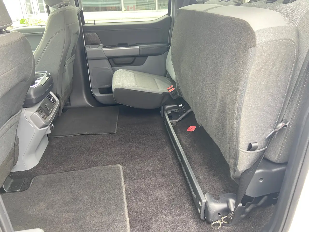 Ford F-150 - Image 27