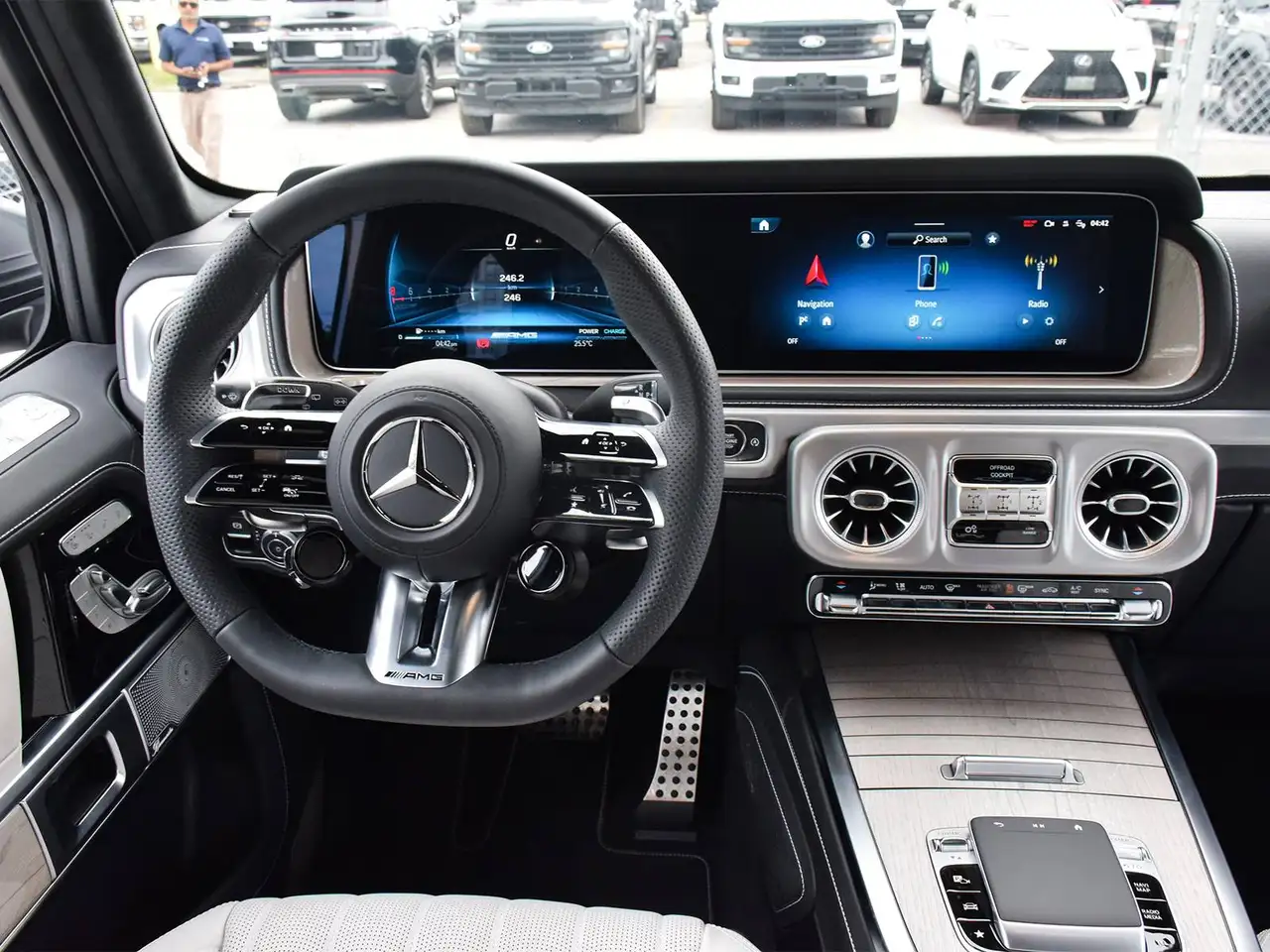 Mercedes-Benz G-Class - Image 18