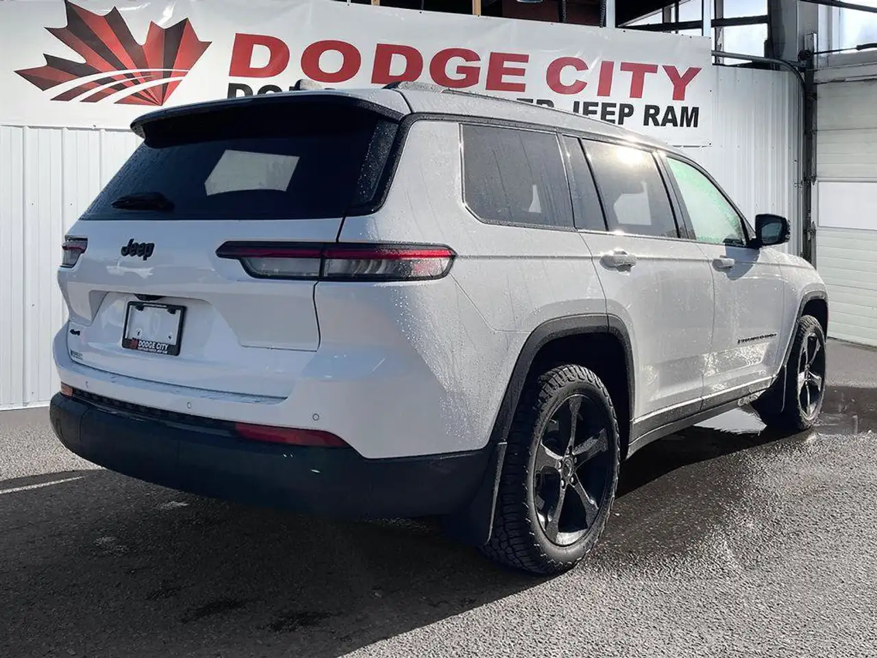 Jeep Grand Cherokee - Image 6