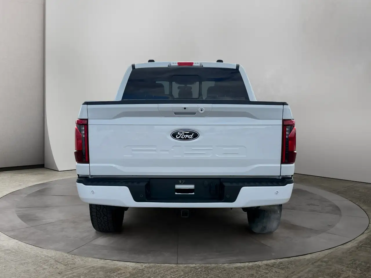 Ford F-150 - Image 4