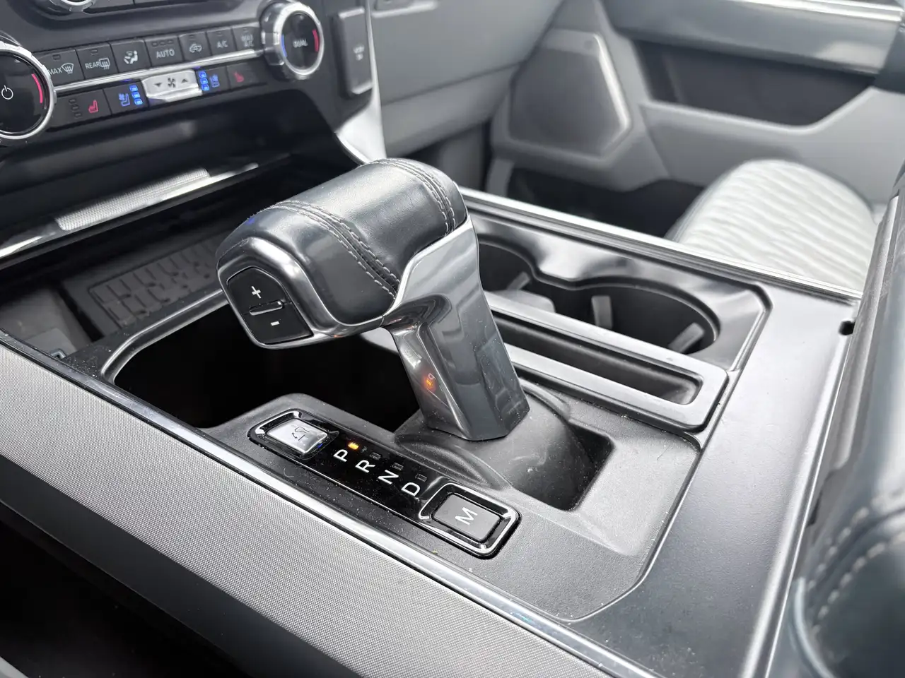 Ford F-150 - Image 24