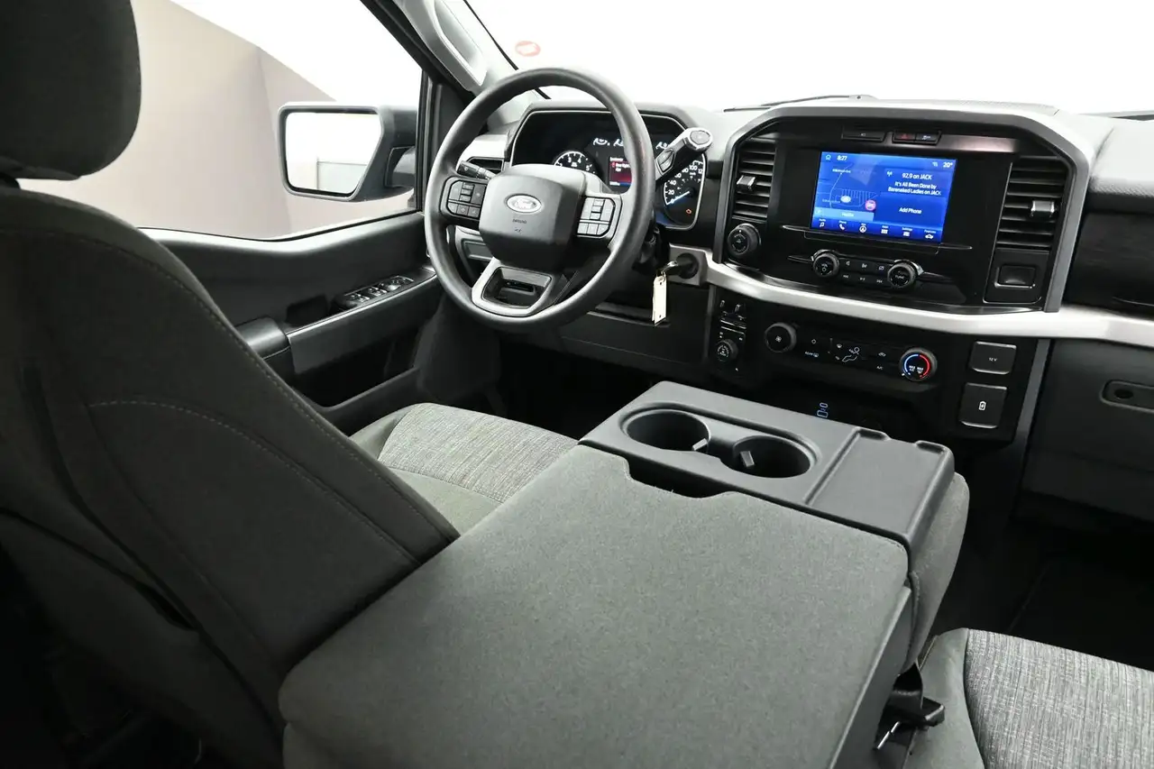 Ford F-150 - Image 28