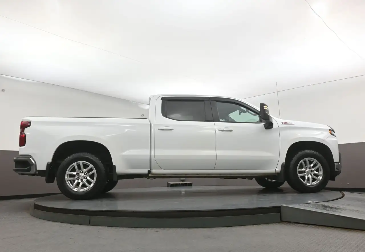 Chevrolet Silverado 1500 - Image 39