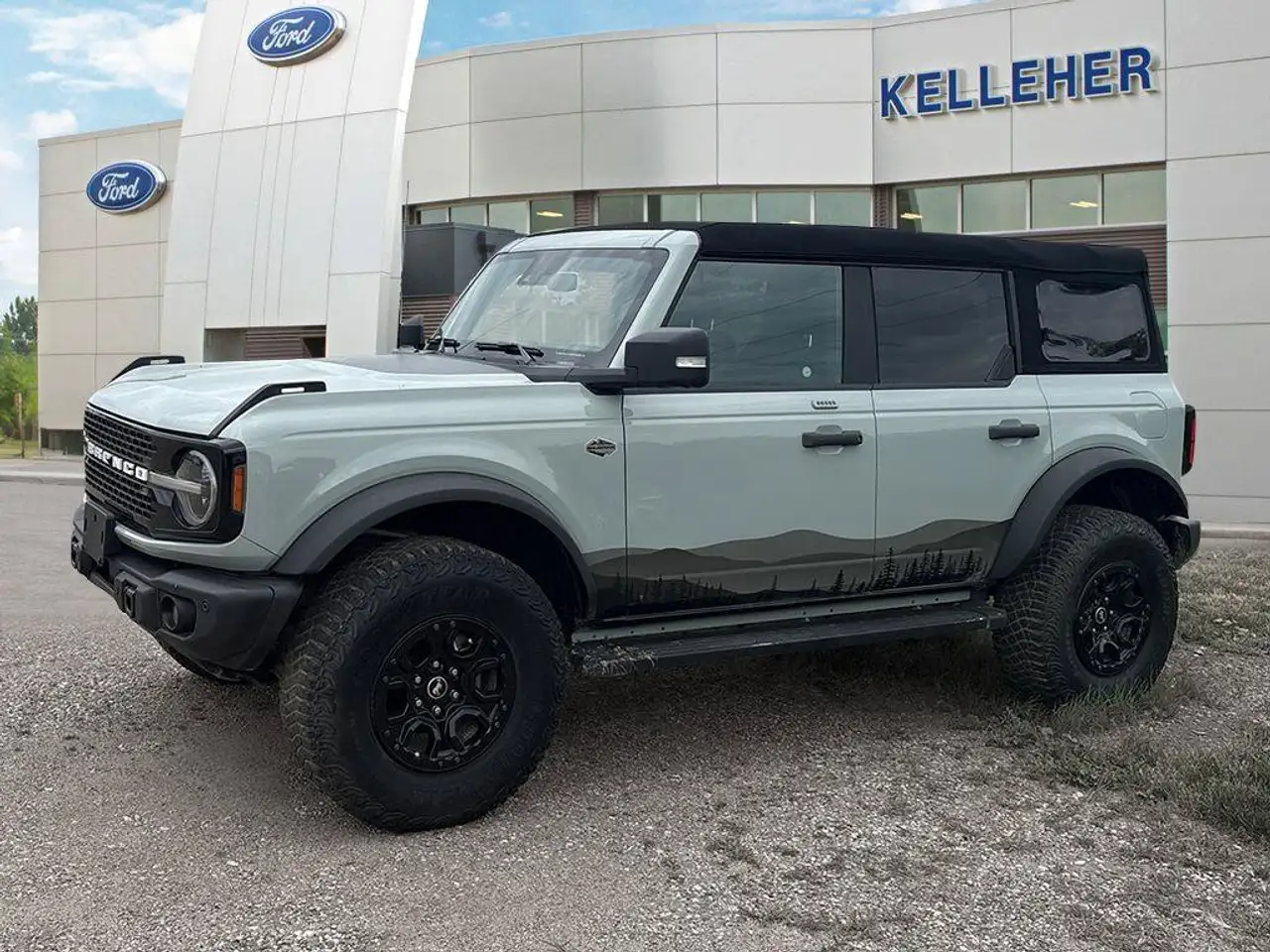 Ford Bronco - Image 1