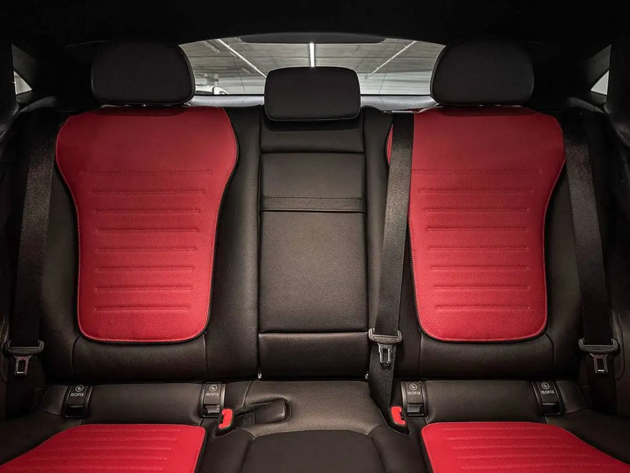 Mercedes-Benz GLC - Image 13