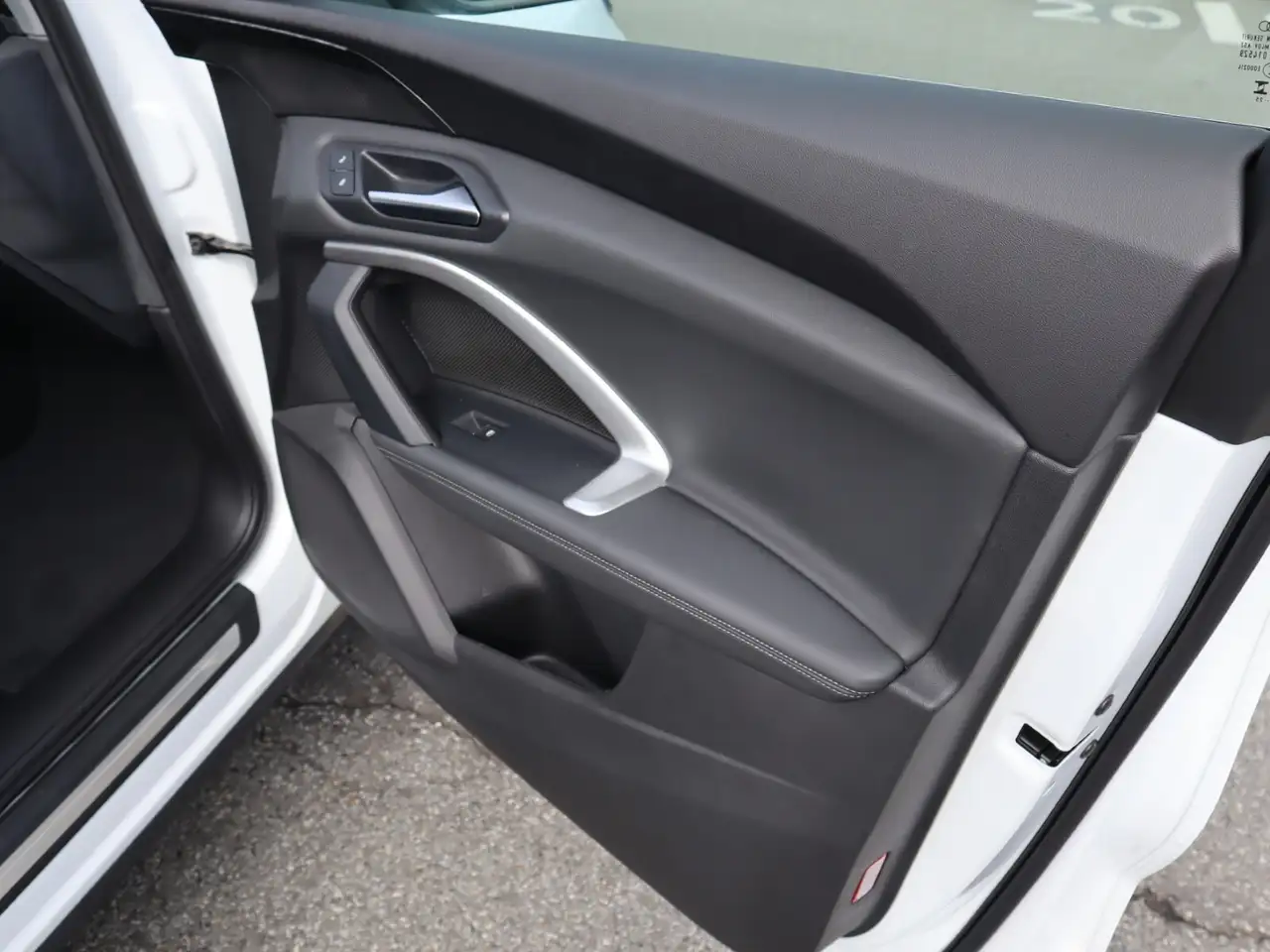 Audi Q5 - Image 15