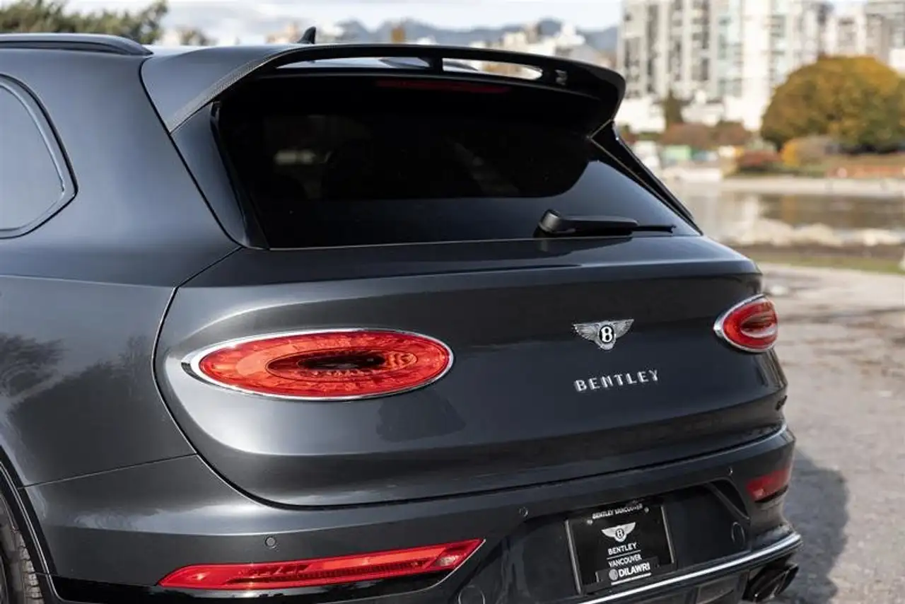 Bentley Bentayga - Image 9
