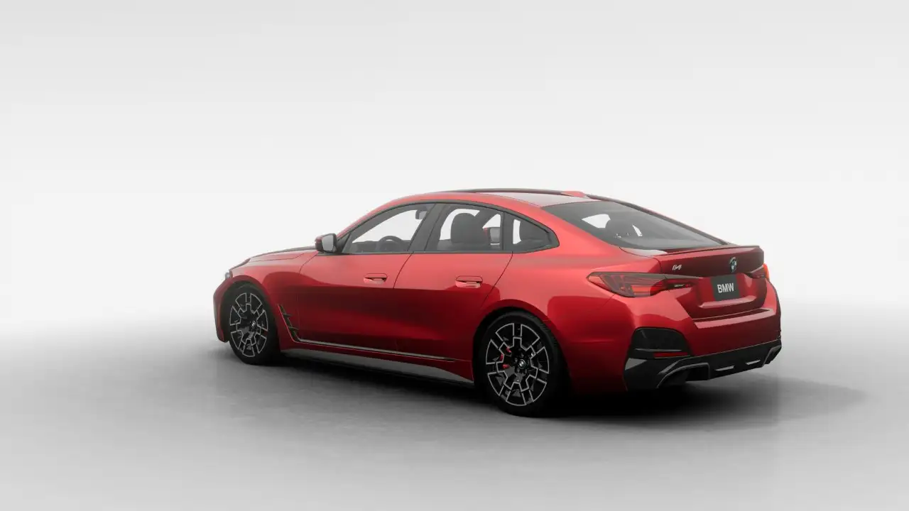 BMW i4 - Image 2