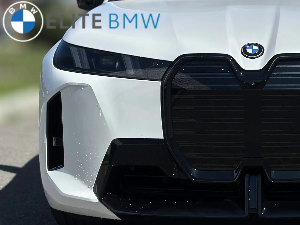 BMW iX - Image 35