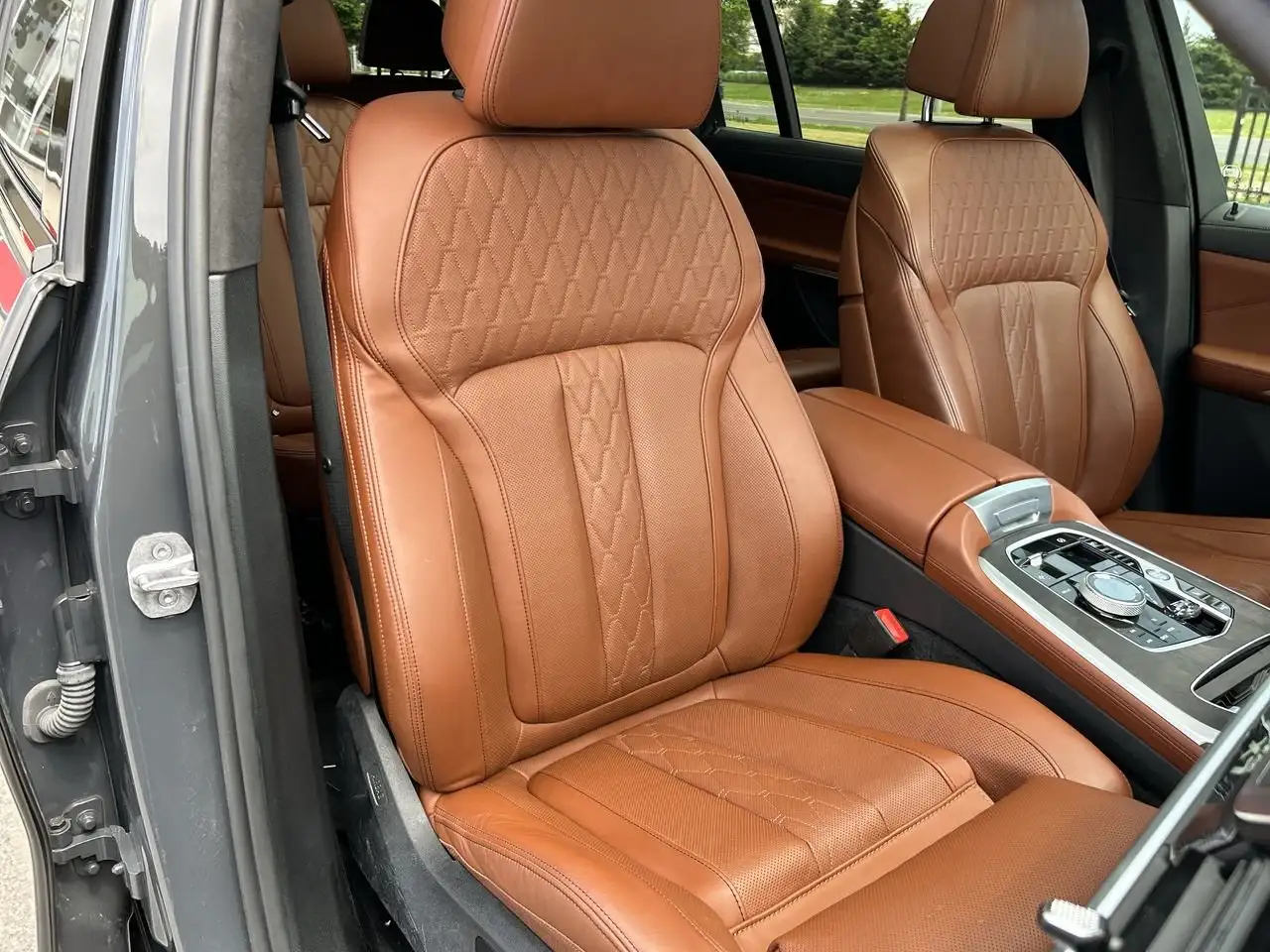 BMW X7 - Image 34